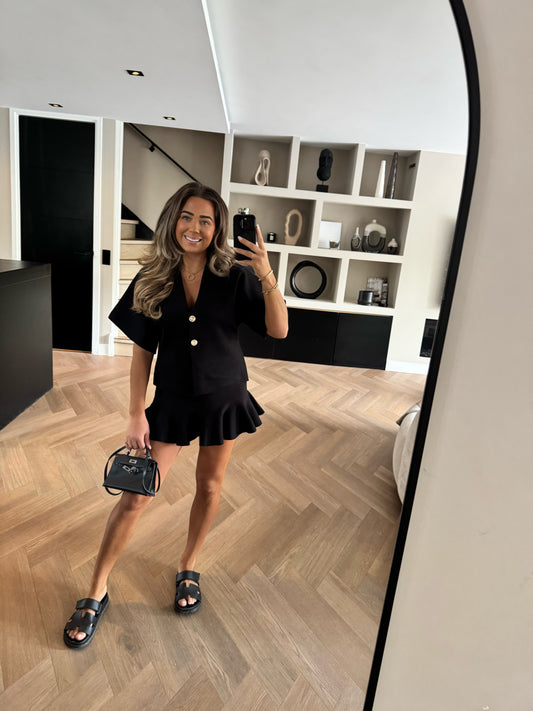 Yve Skirt