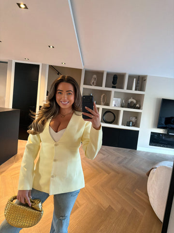 Many Blazer