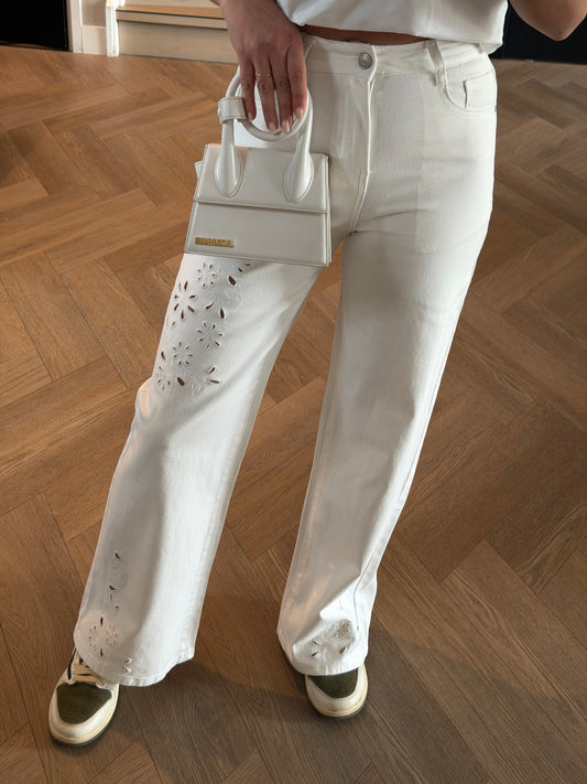 Sandy Jeans