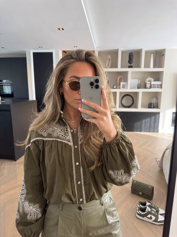 Jacky Blouse