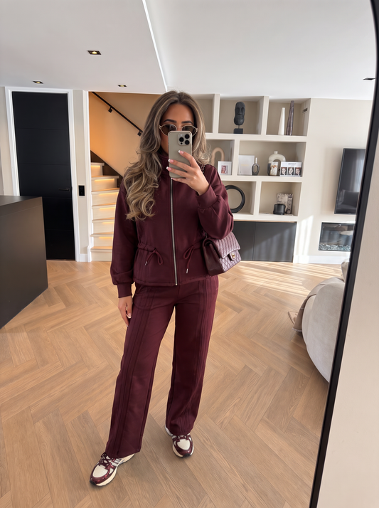 Gina Suit