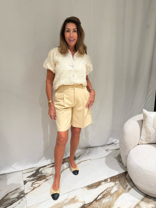 Lola Short